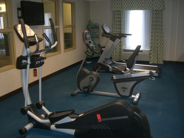 Holiday Inn Express Hotel & Suites Newport South By Ihg מראה חיצוני תמונה