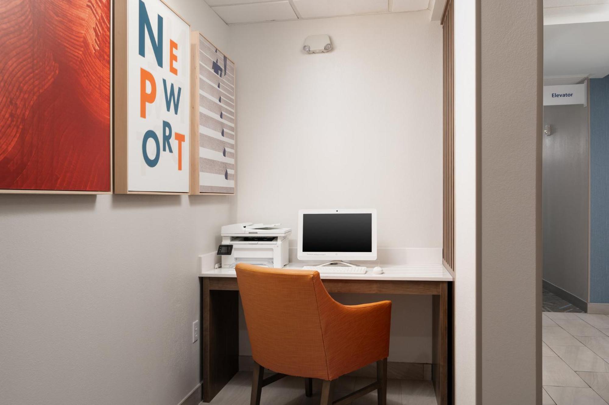 Holiday Inn Express Hotel & Suites Newport South By Ihg מראה חיצוני תמונה